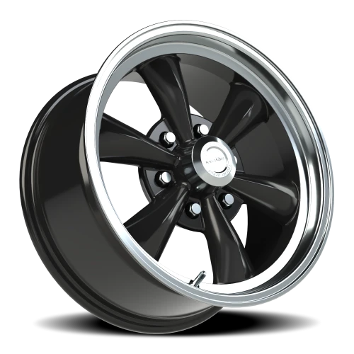 Vision 141 17x8 +0 6x139.7mm 78.1mm Gloss Black Machined Lip