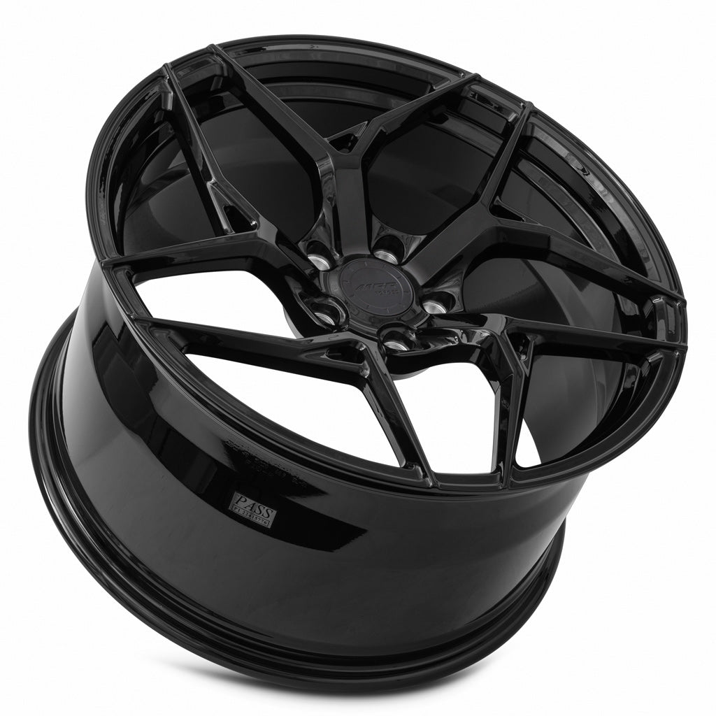 MRR Forged F10 20x11 48 5x120mm 66.9mm Gloss Black Right
