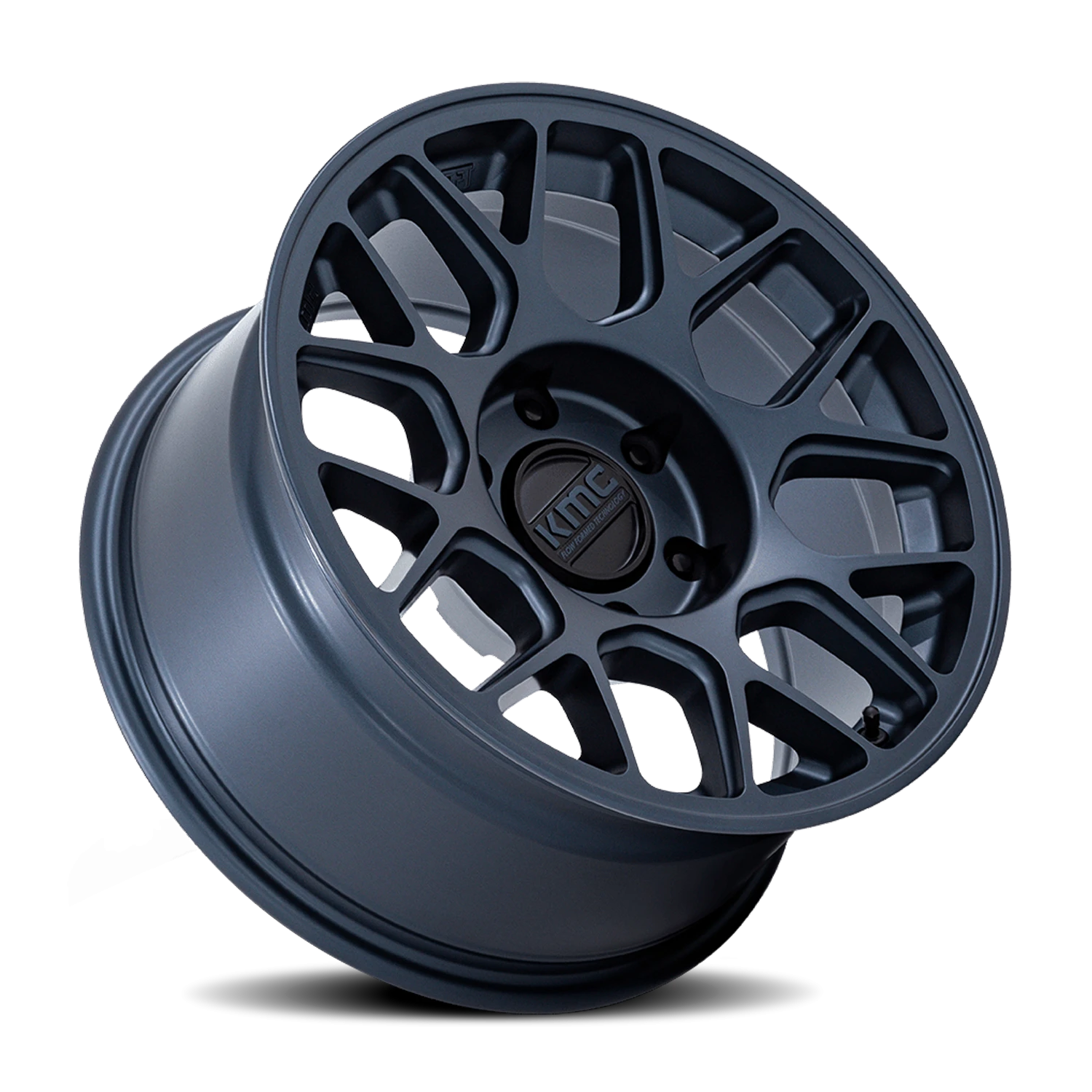 KMC Hatchet 17x8.5" 6x139.7mm 106.1mm CB +25mm Metallic Blue