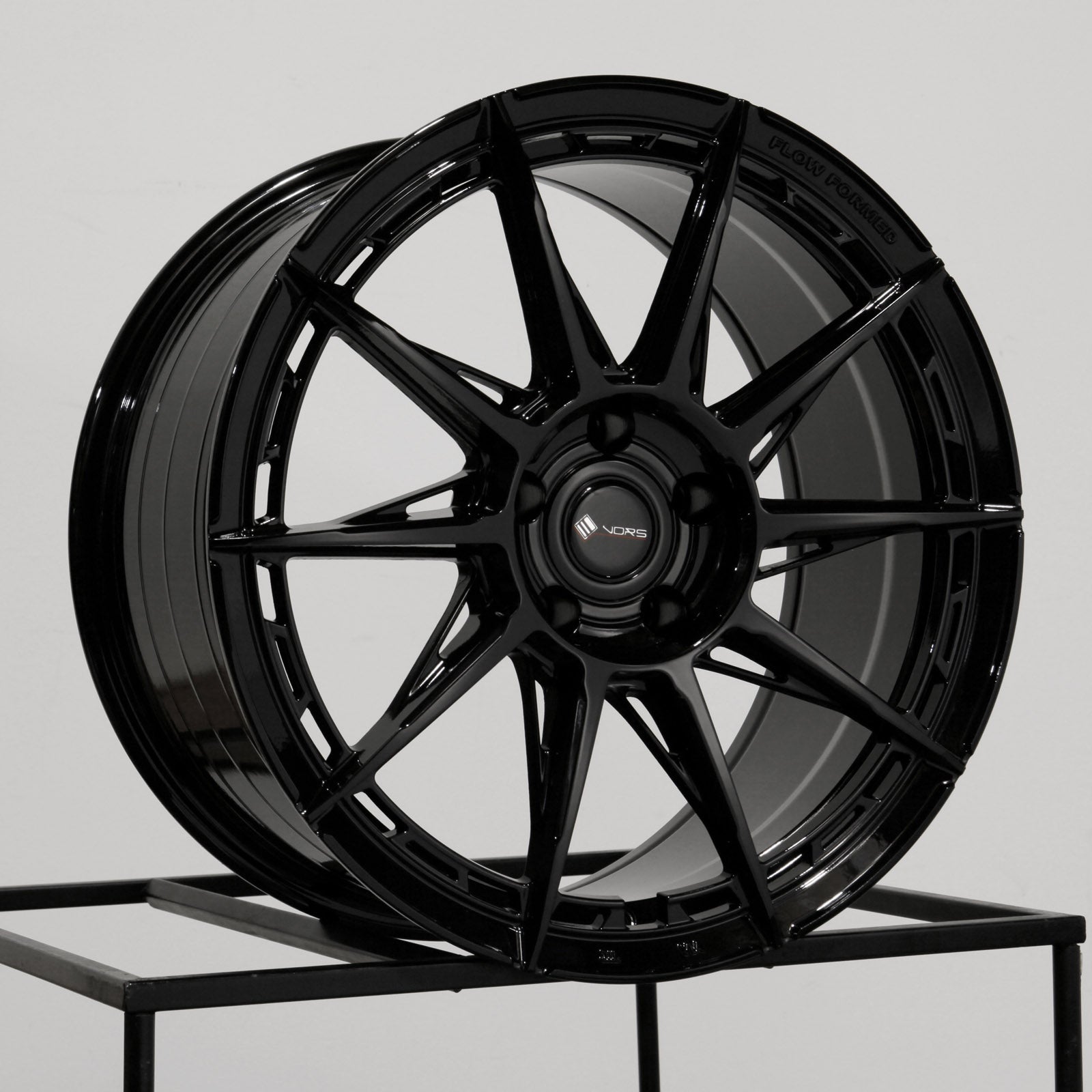 Vors LT55 18x9 35 5x112mm 73.1mm Gloss Black