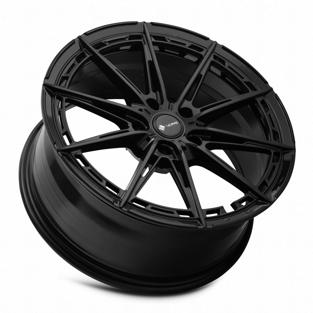 Vors LT84 18x8 35 5x114.3mm 73.1mm Gloss Black