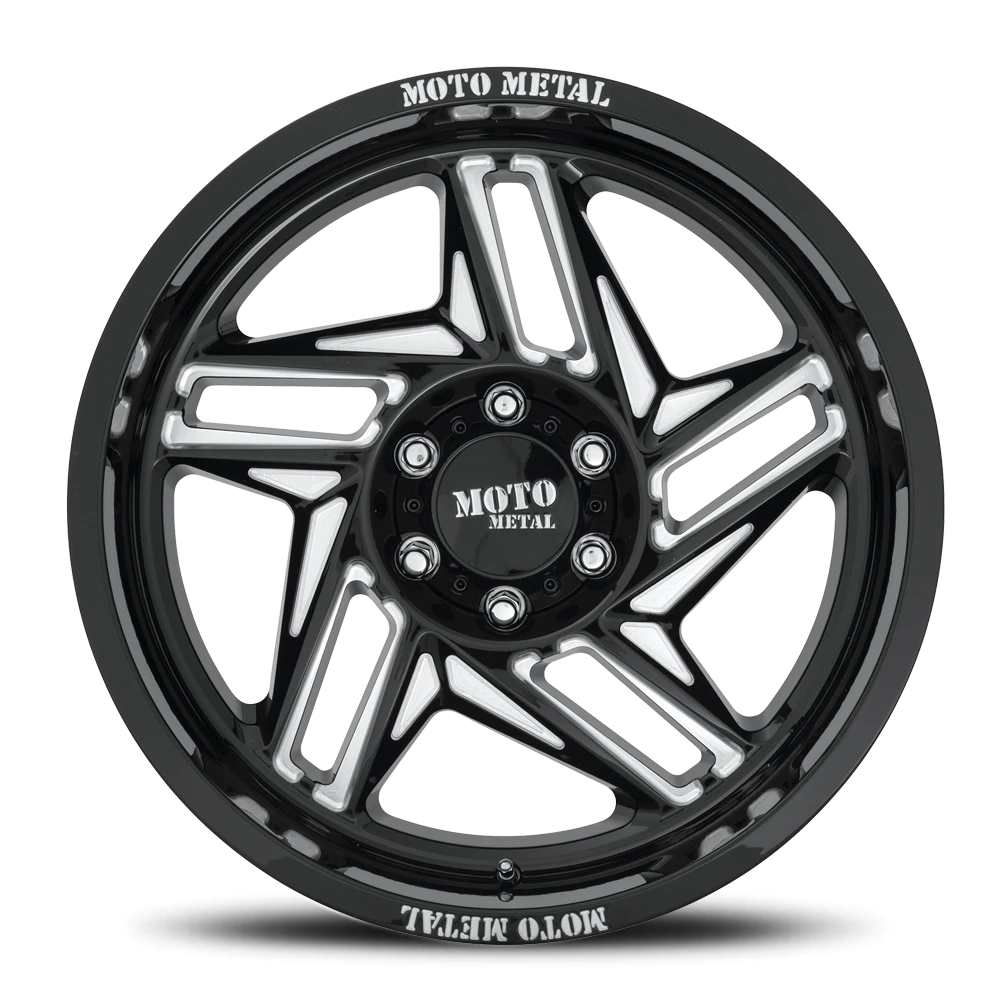 Moto Metal MO996 20x10" 6x135mm 87.1mm CB -18mm Gloss Black Milled