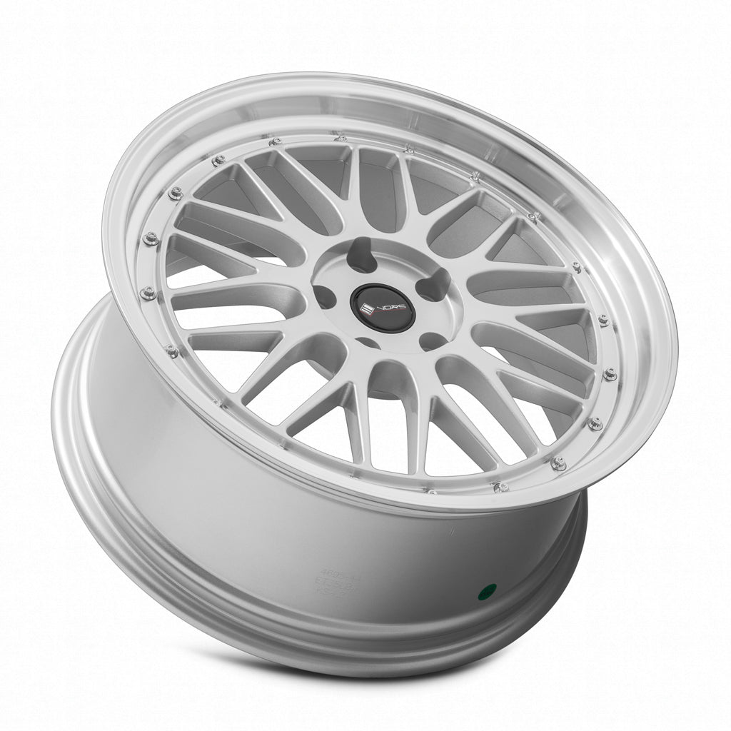 Vors VR8 18x8 35 5x112mm 73.1mm Silver Machined Lip