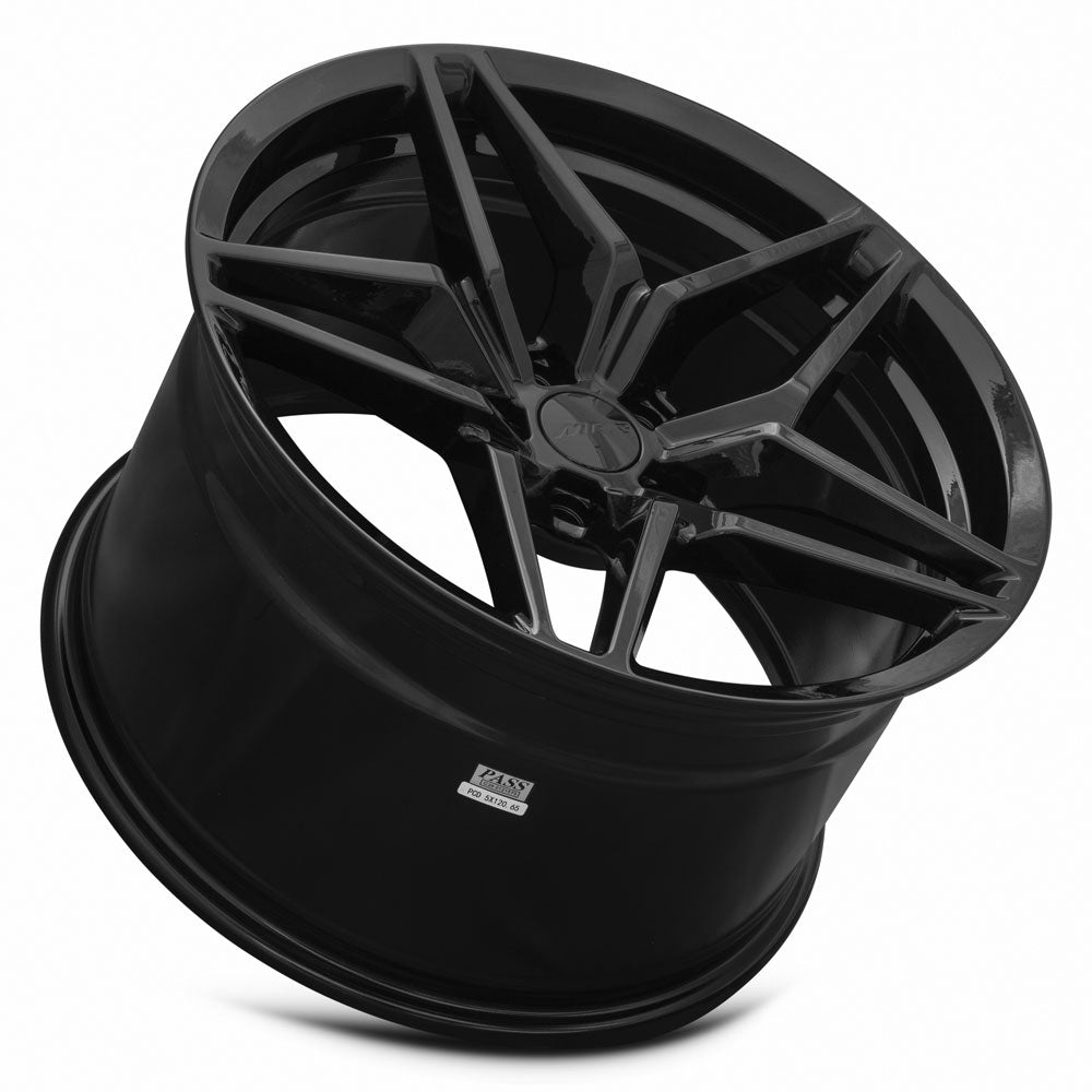 MRR M755 18x12 50 5x120.65mm 70.3mm Gloss Black