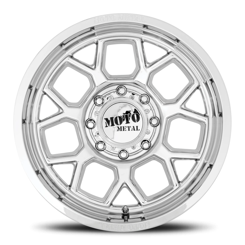 Moto Metal MO803 20x10" 6x135mm 87.1mm CB -18mm Chrome