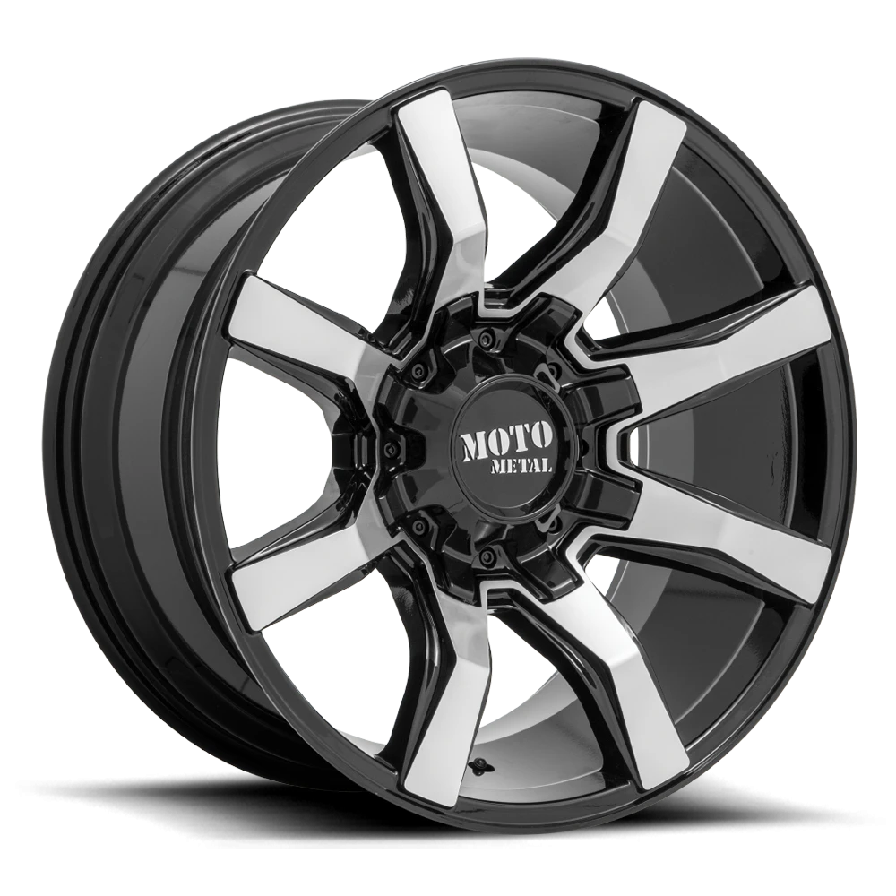 Moto Metal MO804 22x10" 6x135mm 106.1mm CB -18mm Gloss Black Machined
