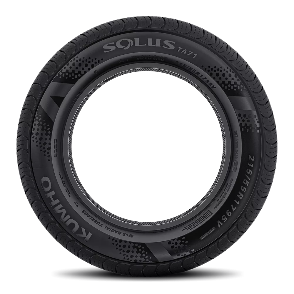 Kumho Solus TA71 Tires 205/60R16 XL (2169573)