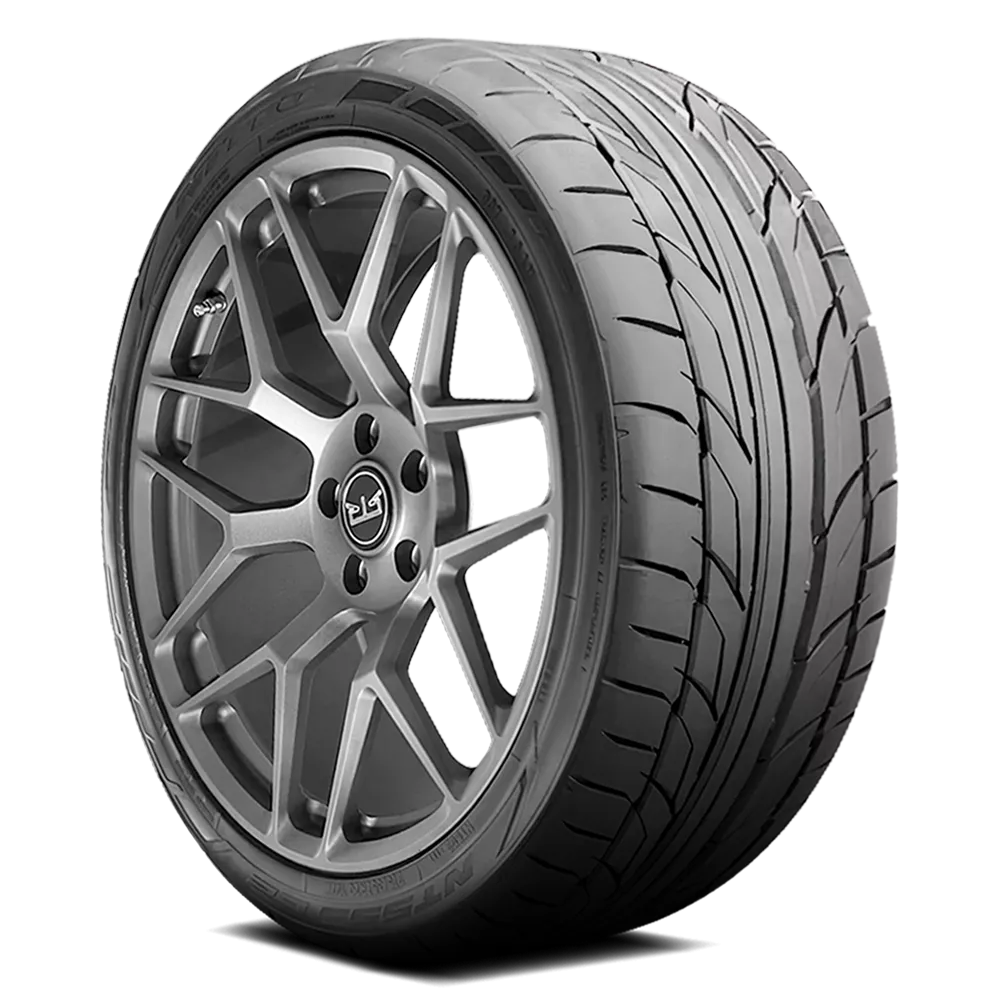 Nitto NT555 Tires 225/35ZR19 XL (182600)
