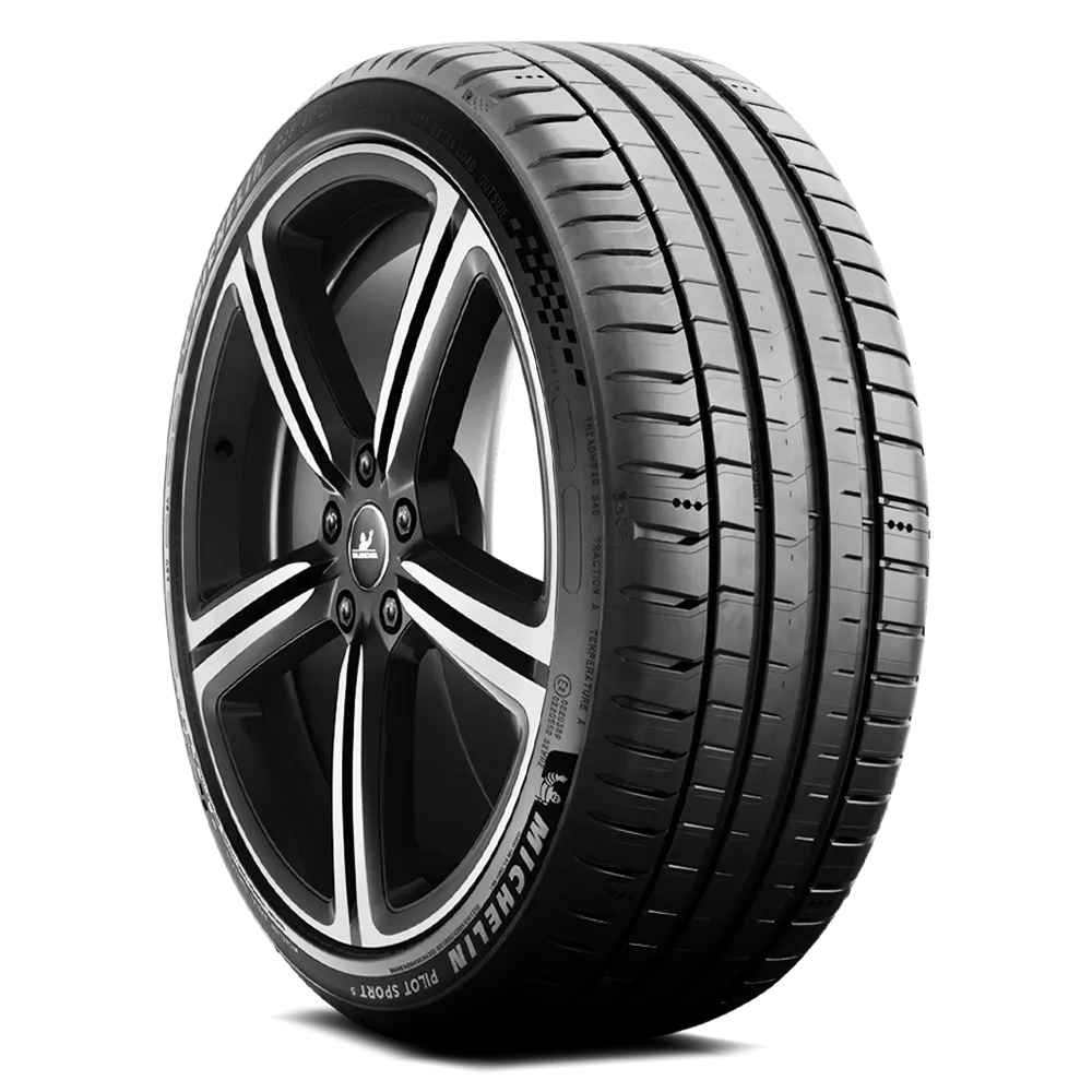 Michelin Pilot Sport 5 Tires 205/40ZR18 XL (06176)