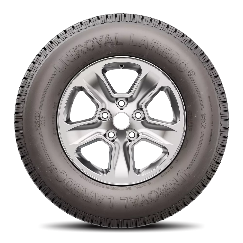 Uniroyal Laredo HT Tires 235/70R17 XL (07620)
