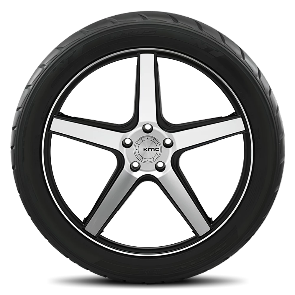 Nitto 275/35ZR18 XL NT05 Tires