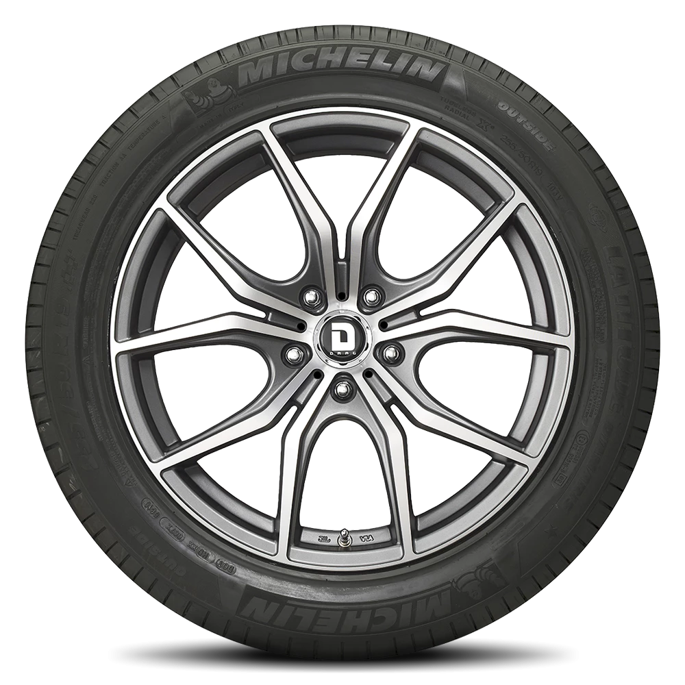 Michelin Latitude Diamaris Tires 235/55R17 (27260)