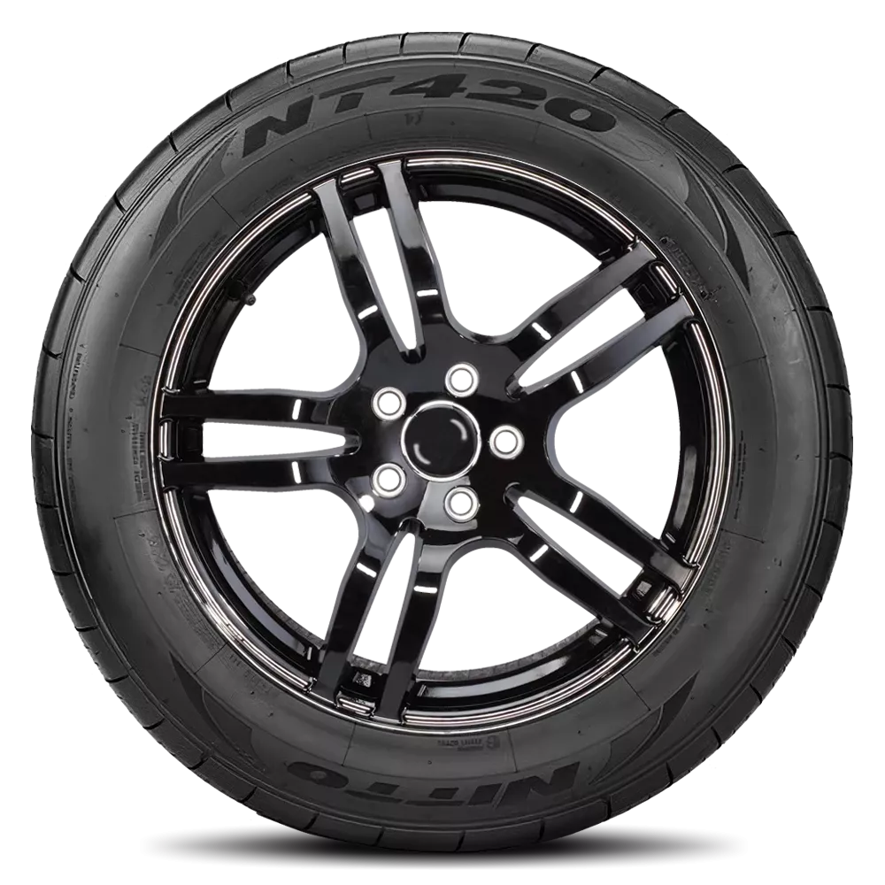 Nitto 285/45R22 XL NT420S Tires
