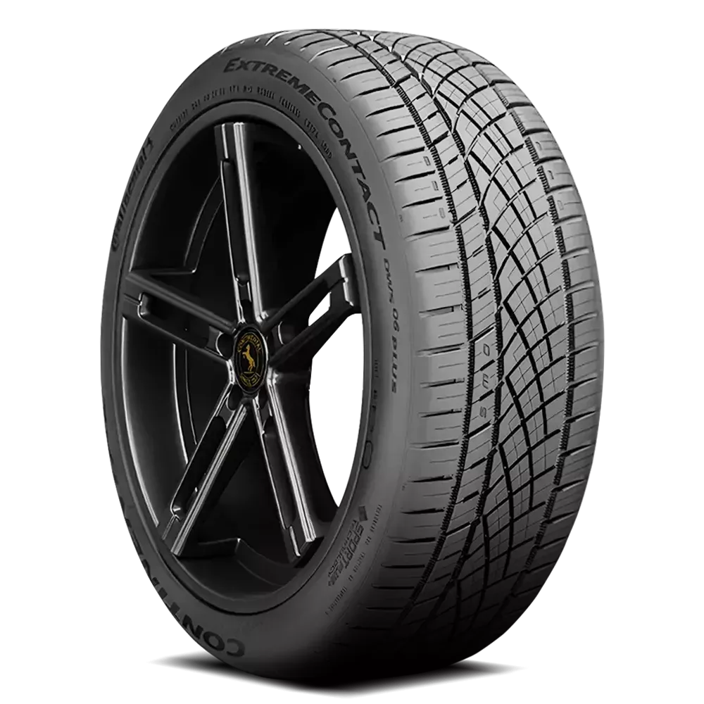 Continental Extremecontact DWS06 Plus Tires 305/30ZR21 XL (15580560000)
