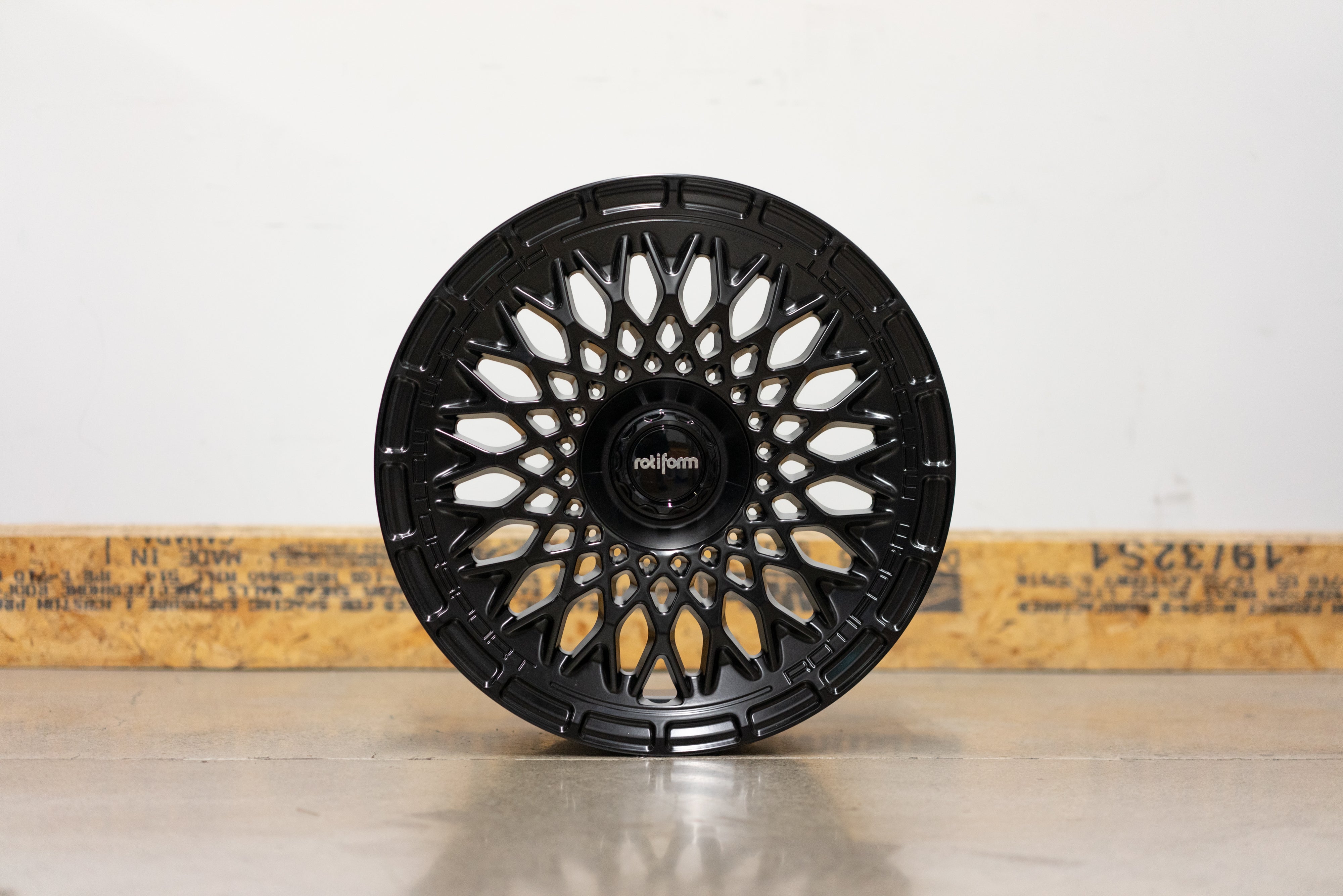 Rotiform LHR-M  - Matte Black [ In Stock ] - Wheel Warehouse